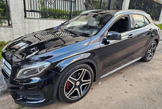 MERCEDES-BENZ GLA 250 2.0 16V TURBO GASOLINA SPORT 4P AUTOMÁTICO